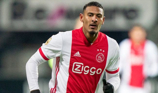 出超乎寻常 出超乎寻常